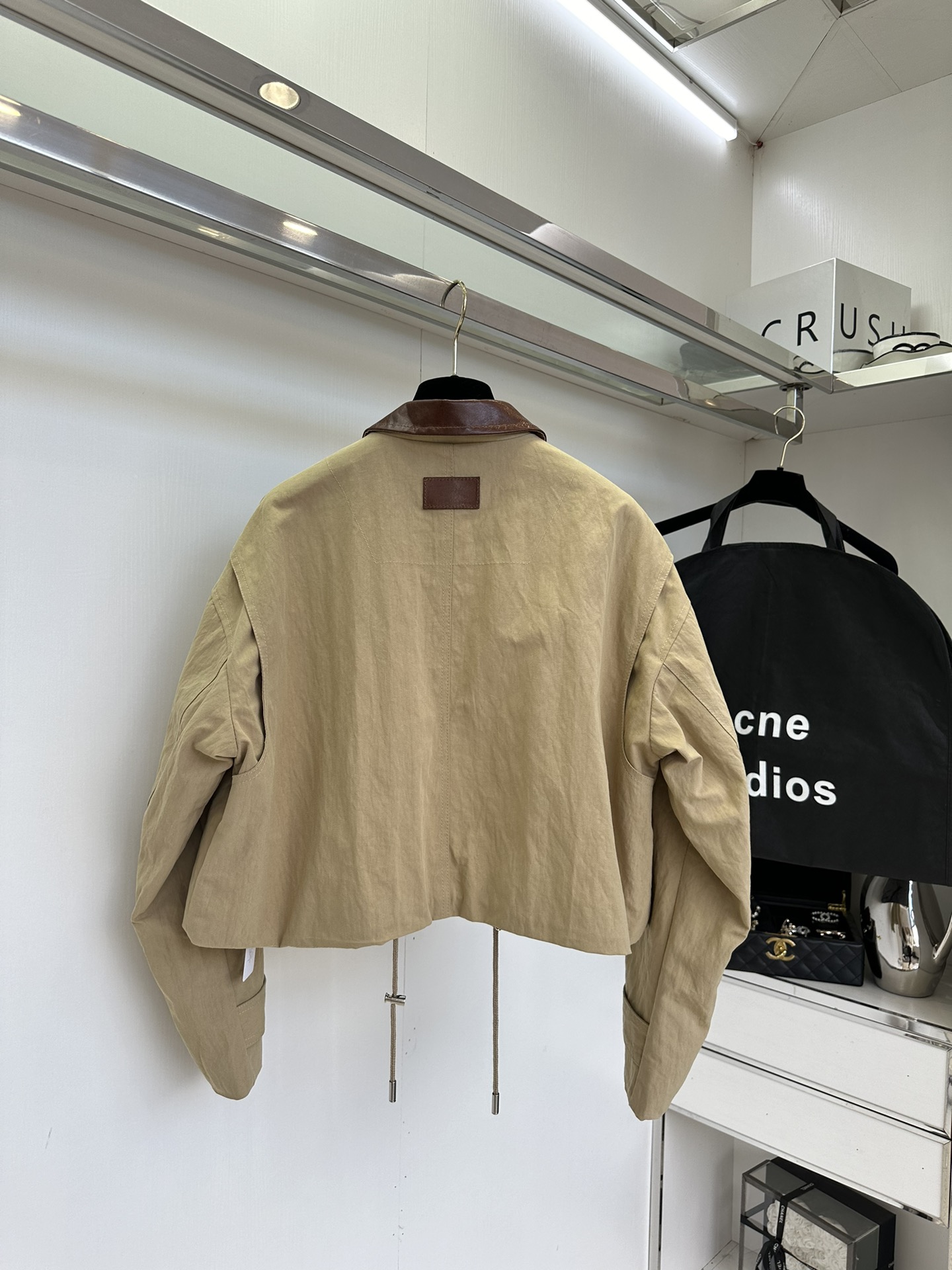 25 F ACNE Khaki Windbreaker Jacket Limited Edition - Stylish & Functional 4 i1753859285 8985 2