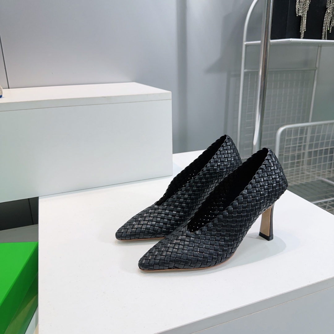 Bottega Veneta’s High Quality Spring/Summer 2025 Shoes: Hand-Woven Leather, Italian Craftsmanship - 图片 5