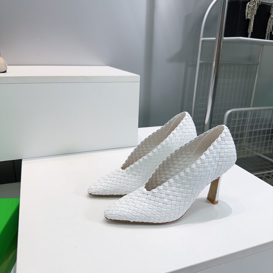 Bottega Veneta’s High-Quality Spring/Summer 2025 Shoes: Hand-Woven Leather with Italian Craftsmanship - 图片 7