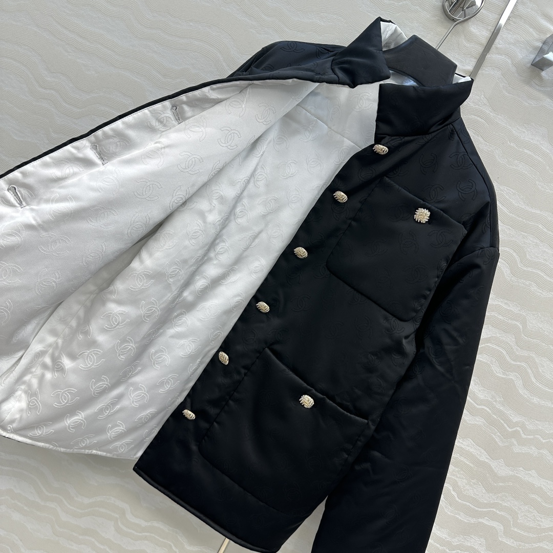 独家首发❤️原单品质❤️Coco25a新品名媛风气质棉服外套！保暖又舒适。本季最佳必入绝绝子！定制双C提