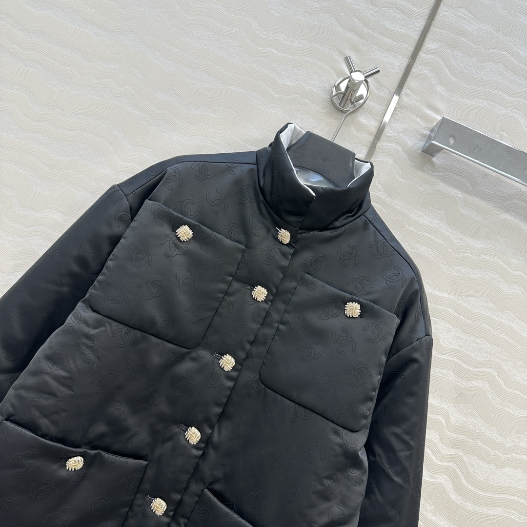 独家首发❤️原单品质❤️Coco25a新品名媛风气质棉服外套！保暖又舒适。本季最佳必入绝绝子！定制双C提