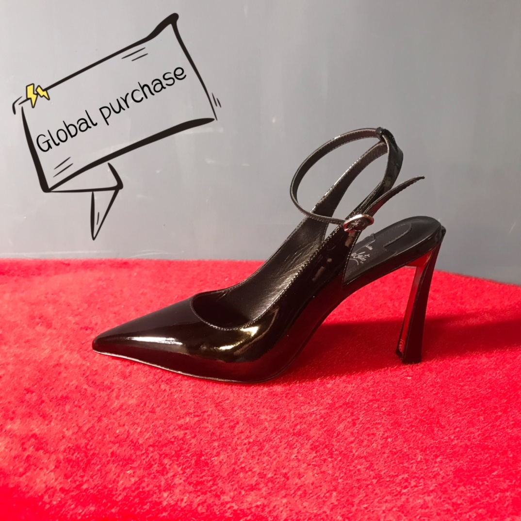 NO:336703,High-end custom spring and summer classic series!  H10Cm. Size 34-42. Customized leather large sole. X82-4 black leather, black sheepskin Official website picture Standard European code Reference:X82-4 Color:black/black Material:sheep leather Lining:goat leather Heel height:10Cm Sole:leather sole Size:EU 34-42 (US 4-11):,,christian louboutin,sheepskin,Leather soles19860909高端订制 春夏精典款系列！ H10Cm.尺码34-42码.真皮大底订制款.X82-4黑柒皮,黑色羊皮 官网图 标准欧码 Reference:X82-4 Color:black/black Material:sheep leather Lining:goat leather Heel heigh:10Cm Sole:leather sole Size:EU 34－42（US 4一11) :,,christian louboutin,sheepskin,Leather soles,Women's Shoes