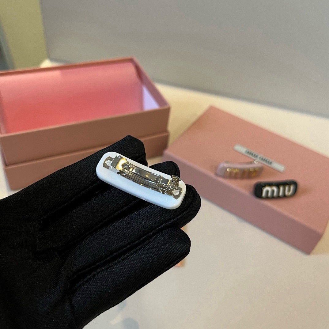 🆕《单个》


缪缪miumiu发夹