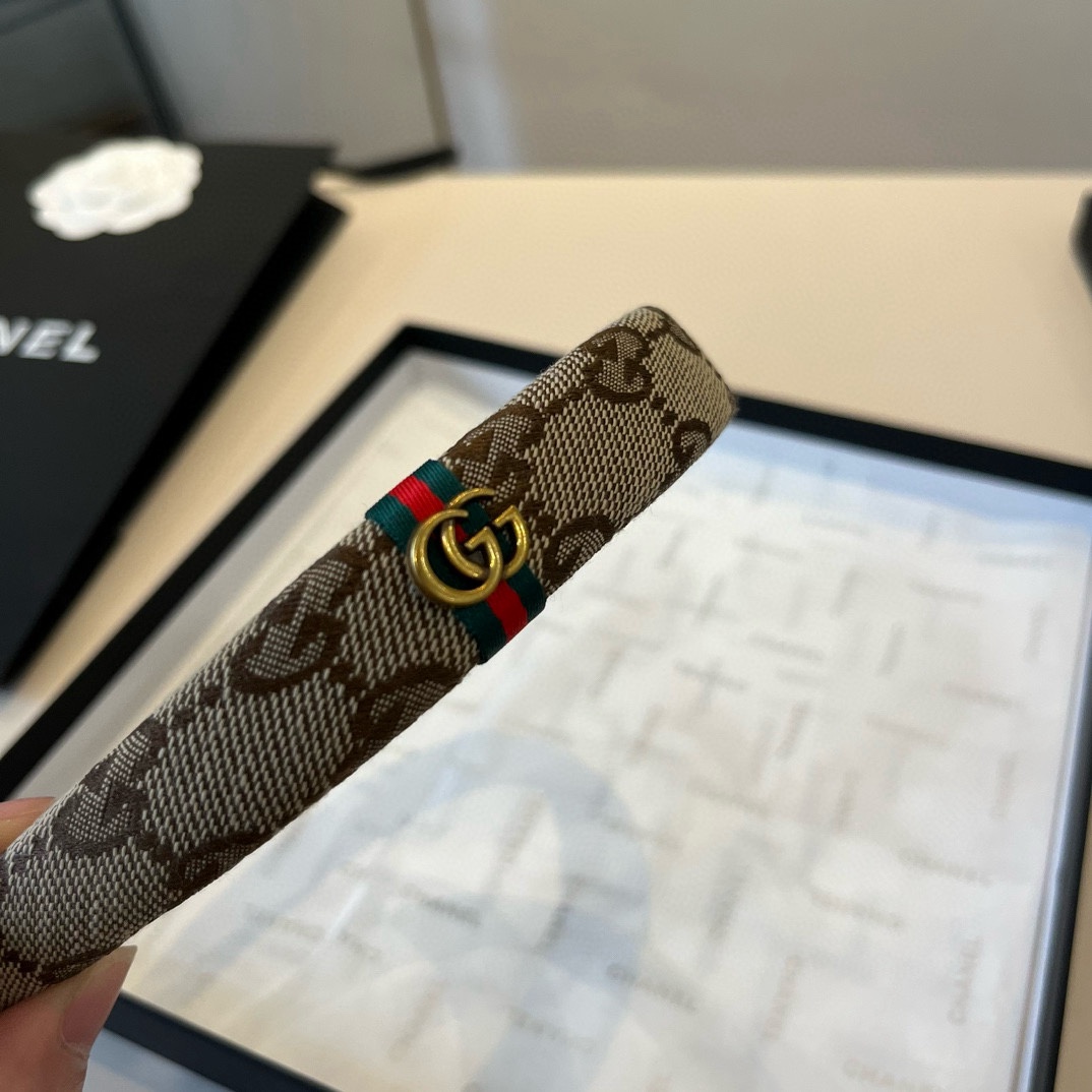 🆕

 Gucci古奇发箍1.5cm