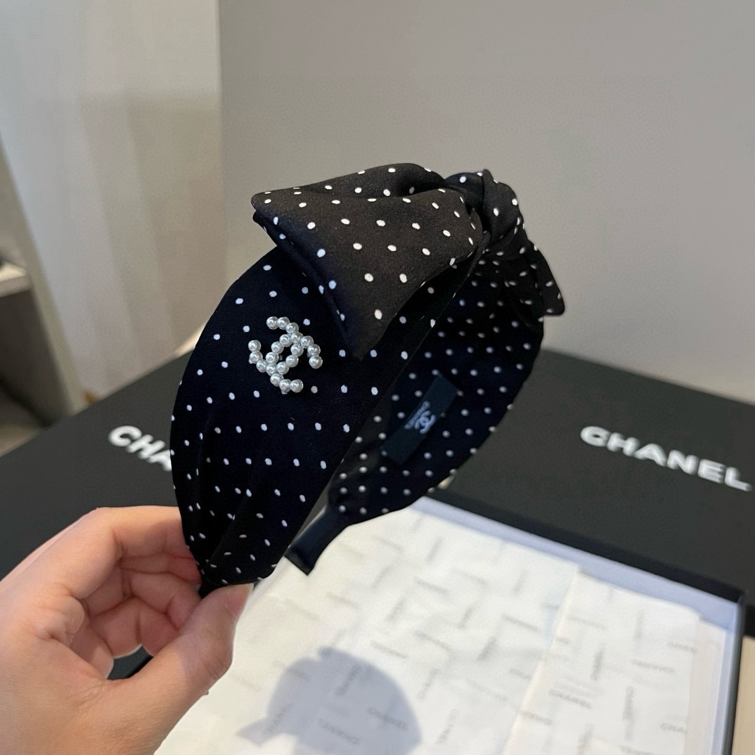 🆕

chanel 香奈儿新款发箍