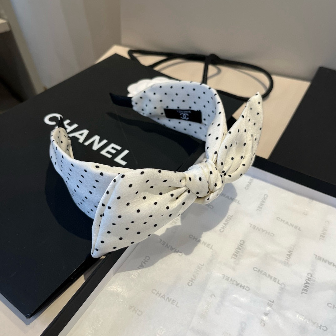 🆕

chanel 香奈儿新款发箍