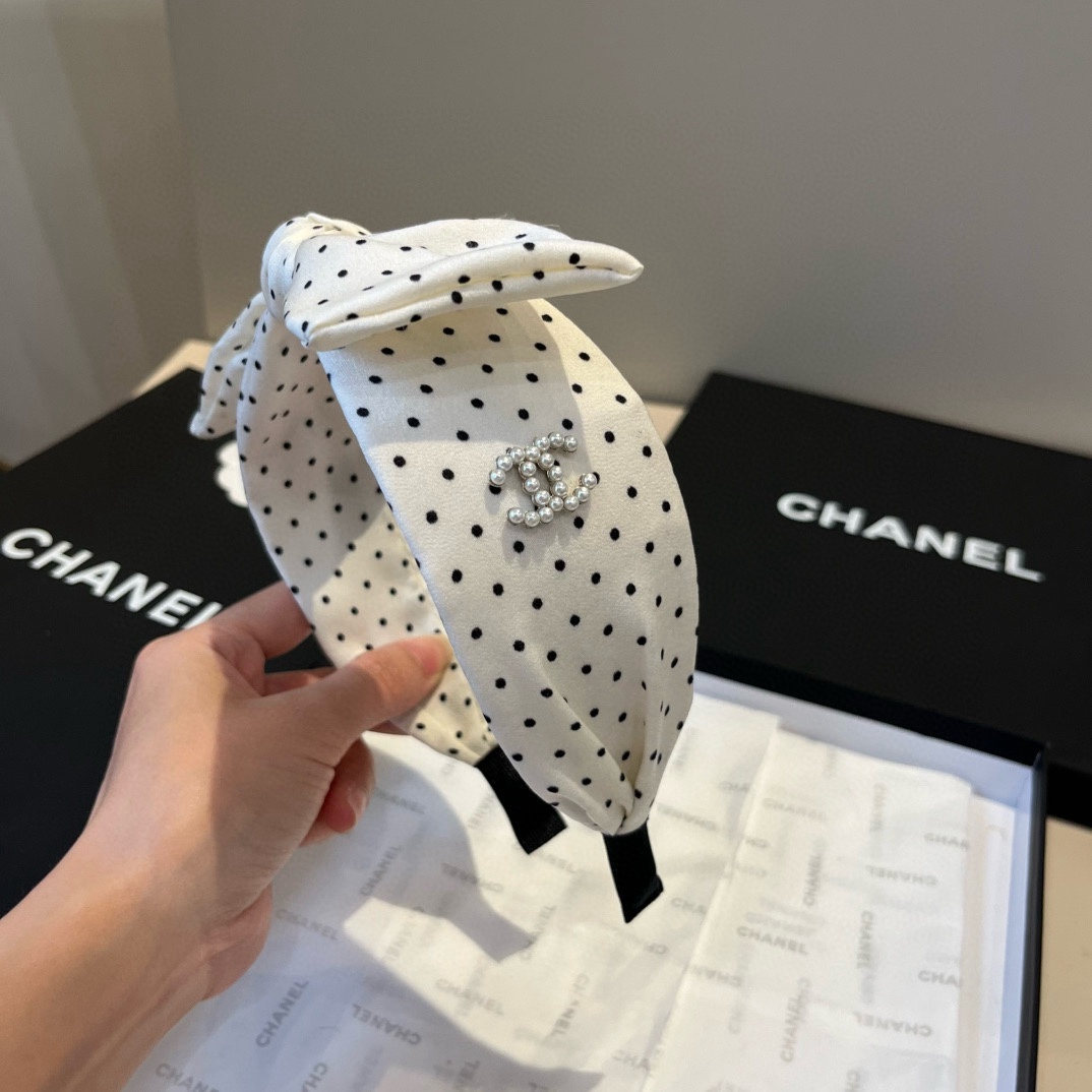 🆕

chanel 香奈儿新款发箍