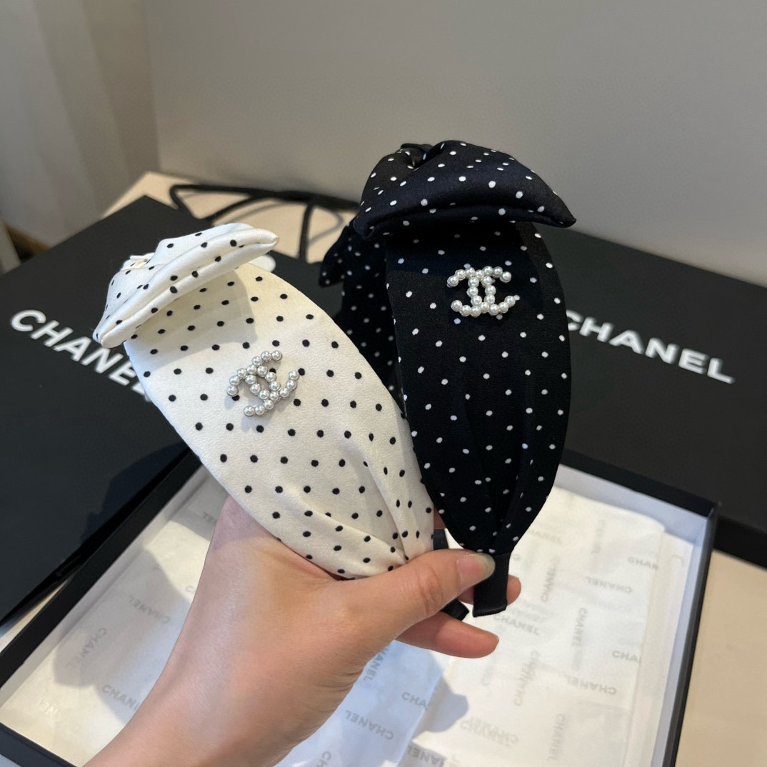 🆕

chanel 香奈儿新款发箍