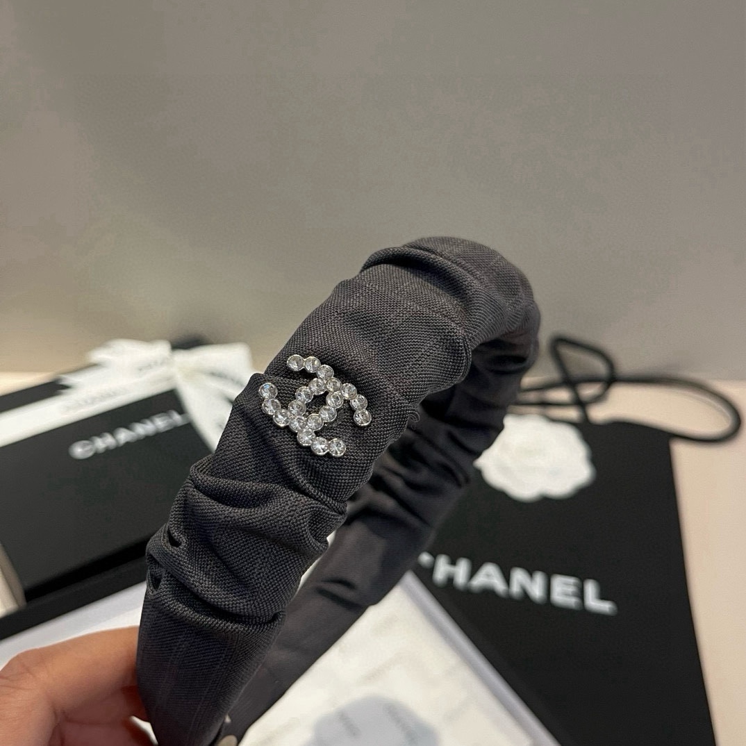 🆕


Chanel香奈儿发箍