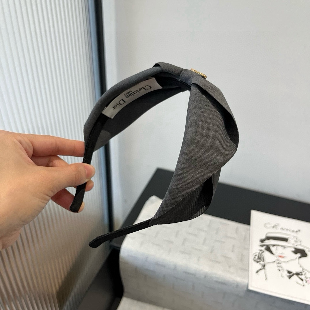 🆕

Dior迪奥新款发箍