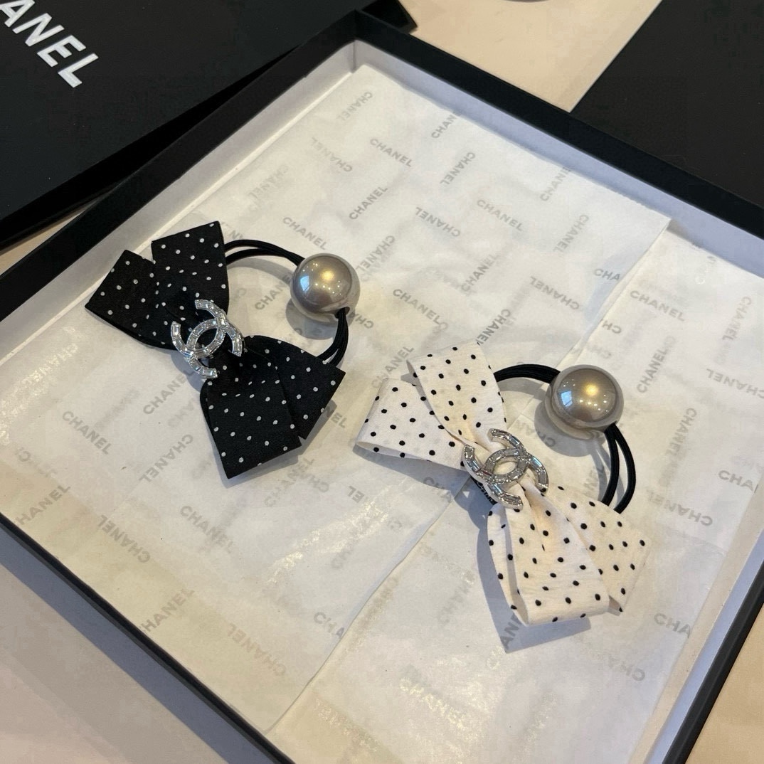 🆕（单个）

Chanel香奈儿新款发箍