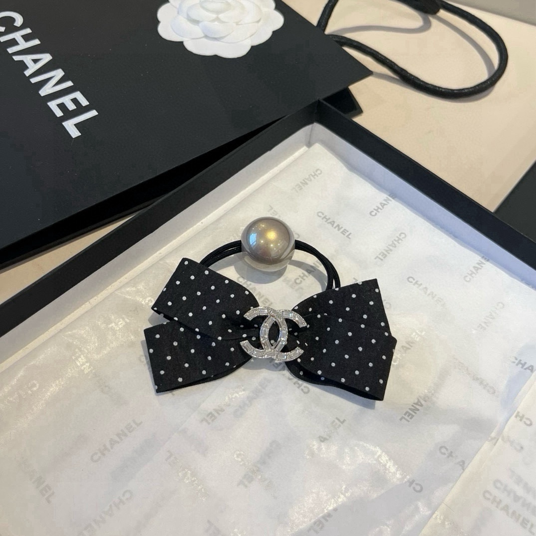 🆕（单个）

Chanel香奈儿新款发箍