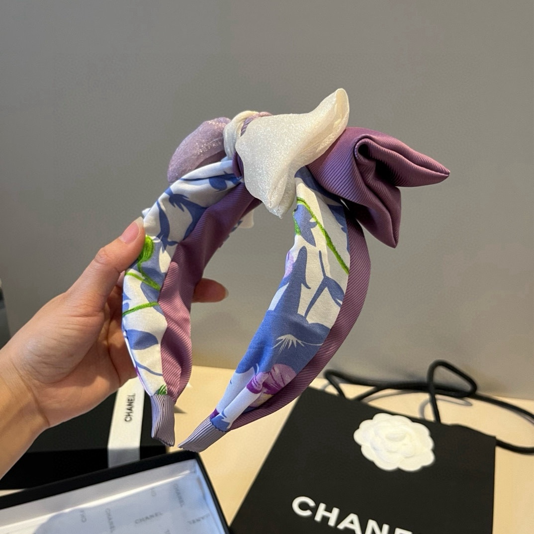 🆕

miumiu缪缪新款发箍