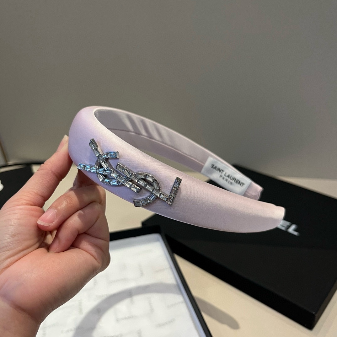 🆕
YSL圣罗兰新款发箍