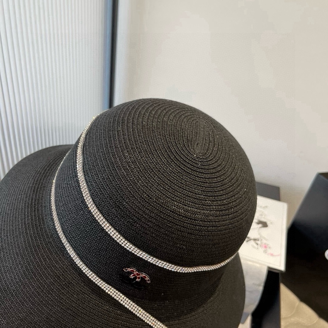 🆕

香奈儿新款草帽，头围57cm