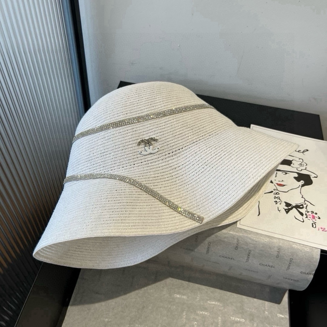 🆕

香奈儿新款草帽，头围57cm