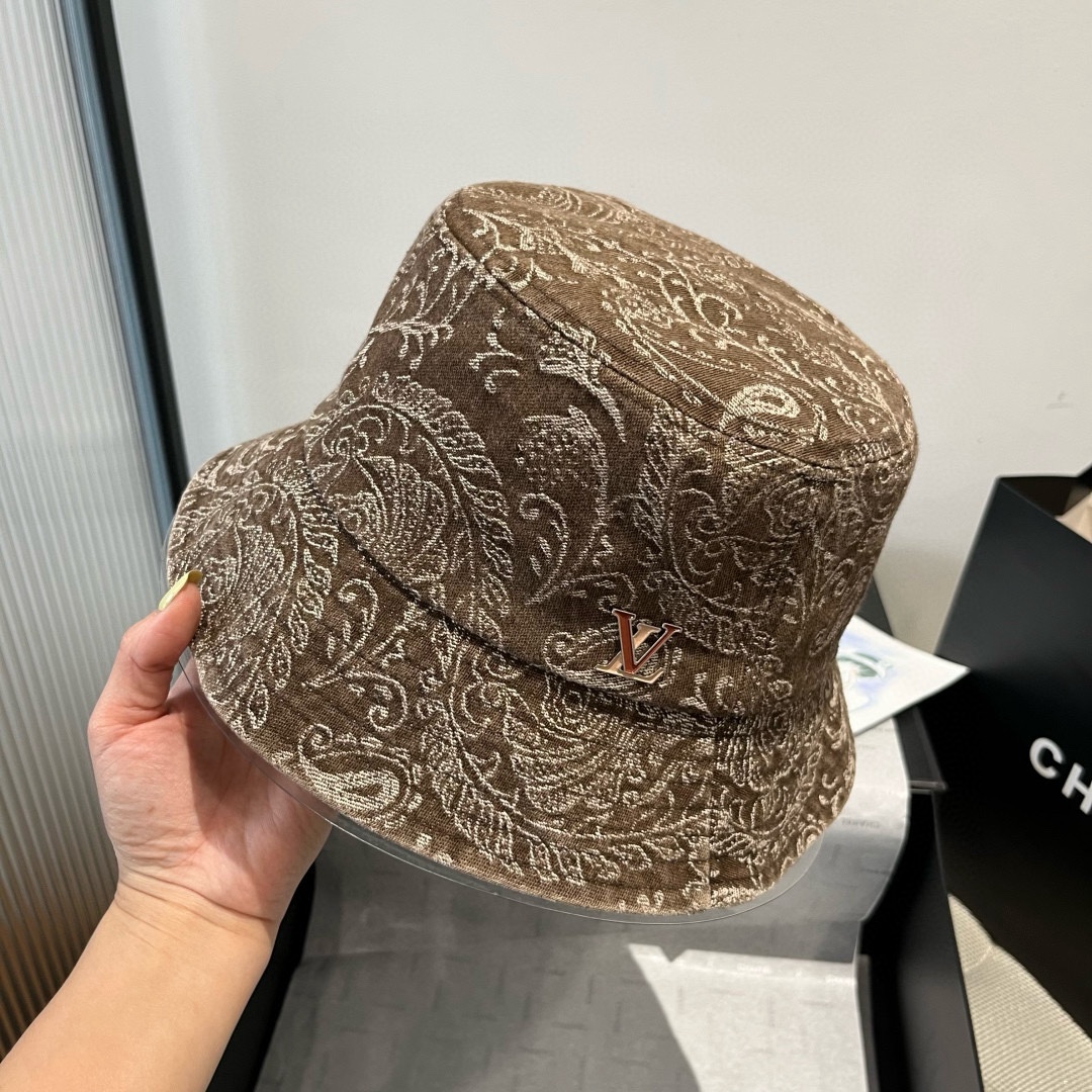 🆕

Lv新款渔夫帽，头围57cm