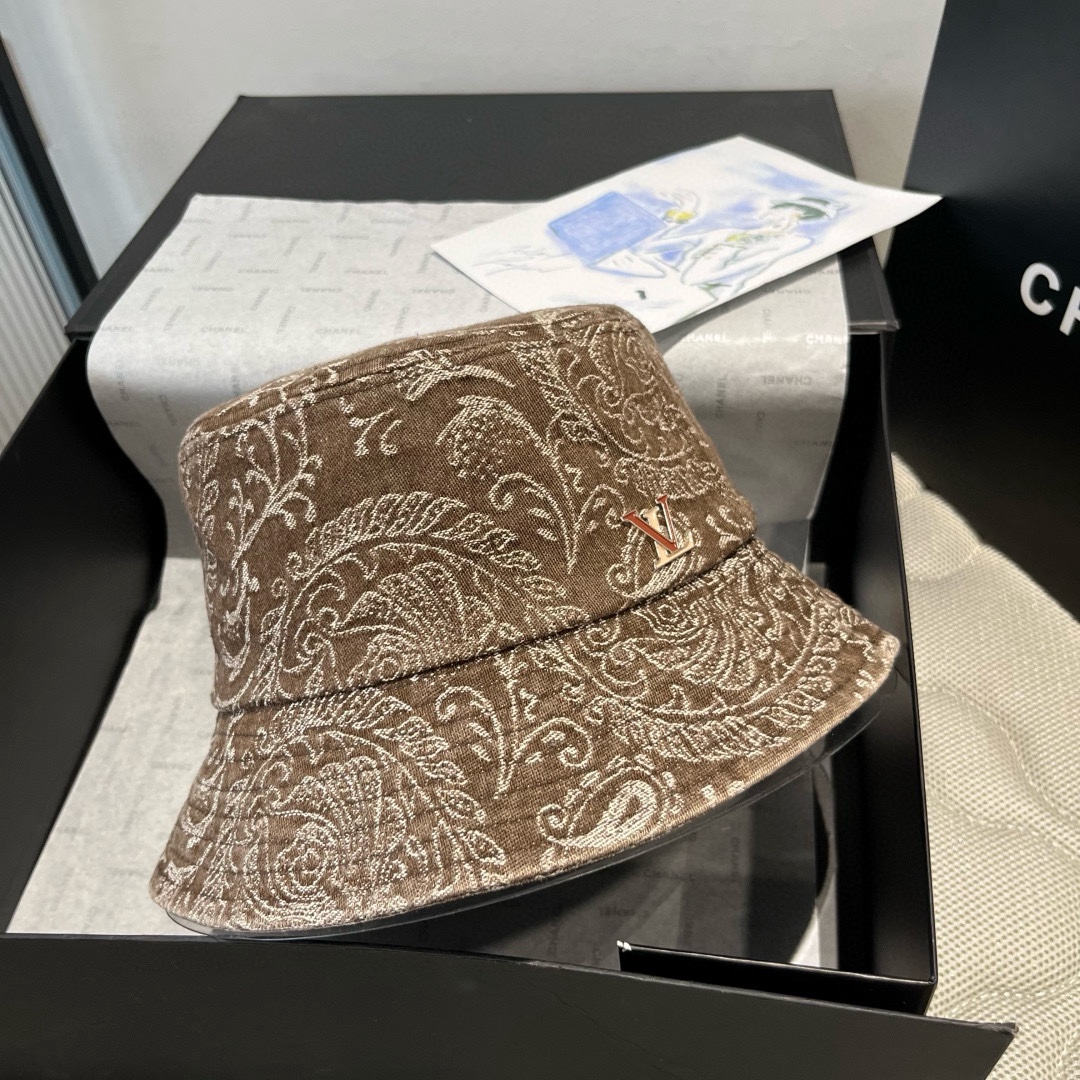 🆕

Lv新款渔夫帽，头围57cm