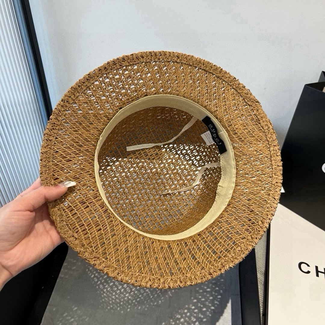 🆕

Gucci古奇平顶礼帽，镂空遮阳帽，小礼帽，头围57cm