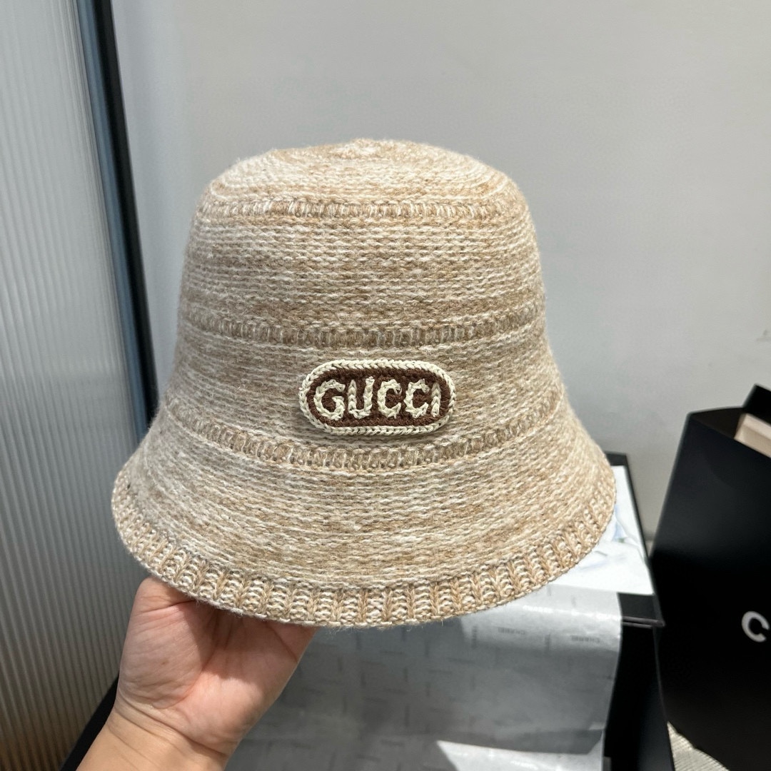 🆕

Gucci古奇新款毛毛混色渔夫帽，秋冬必备，百搭款，头围57cm