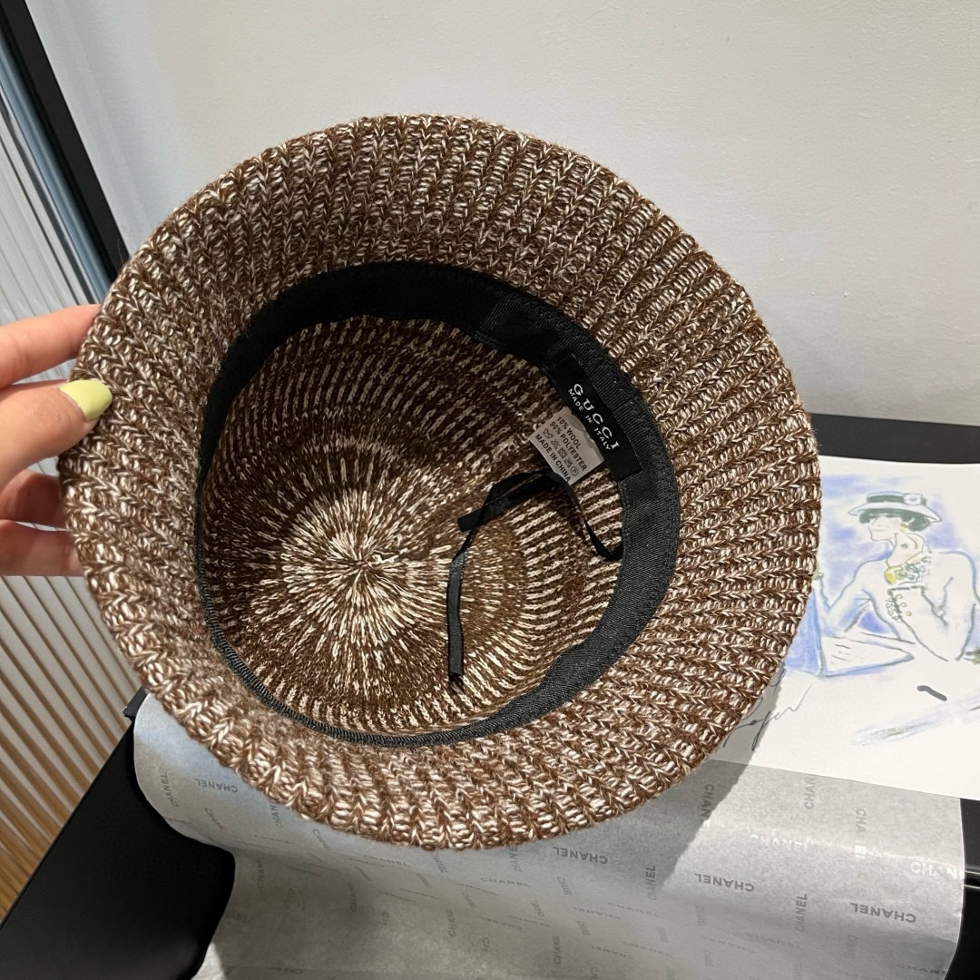 🆕

Gucci古奇新款毛毛混色渔夫帽，秋冬必备，百搭款，头围57cm