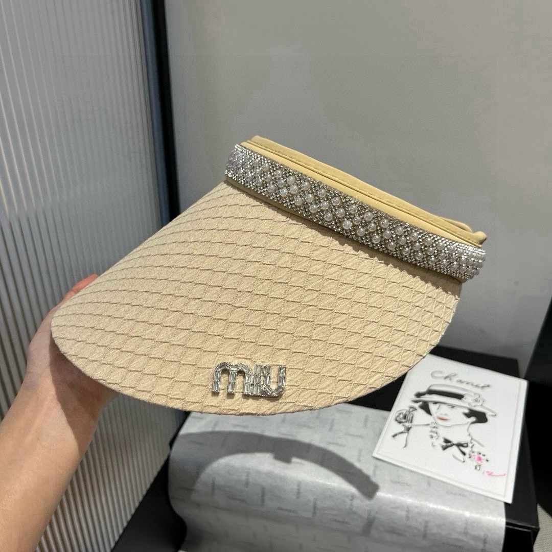 🆕

缪缪miumiu空顶发箍遮阳帽