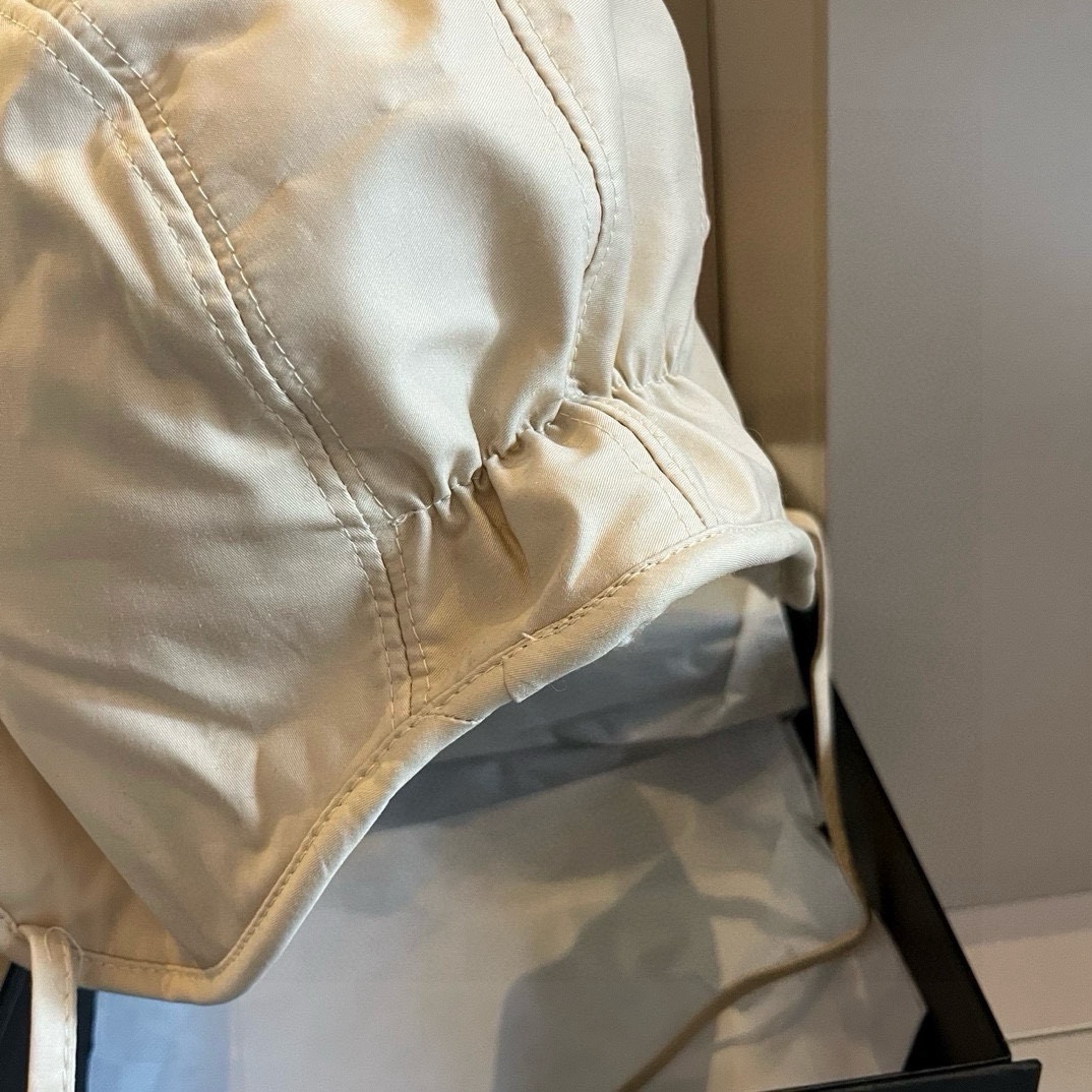 🆕

蒙口新款护耳帽，双面可用，