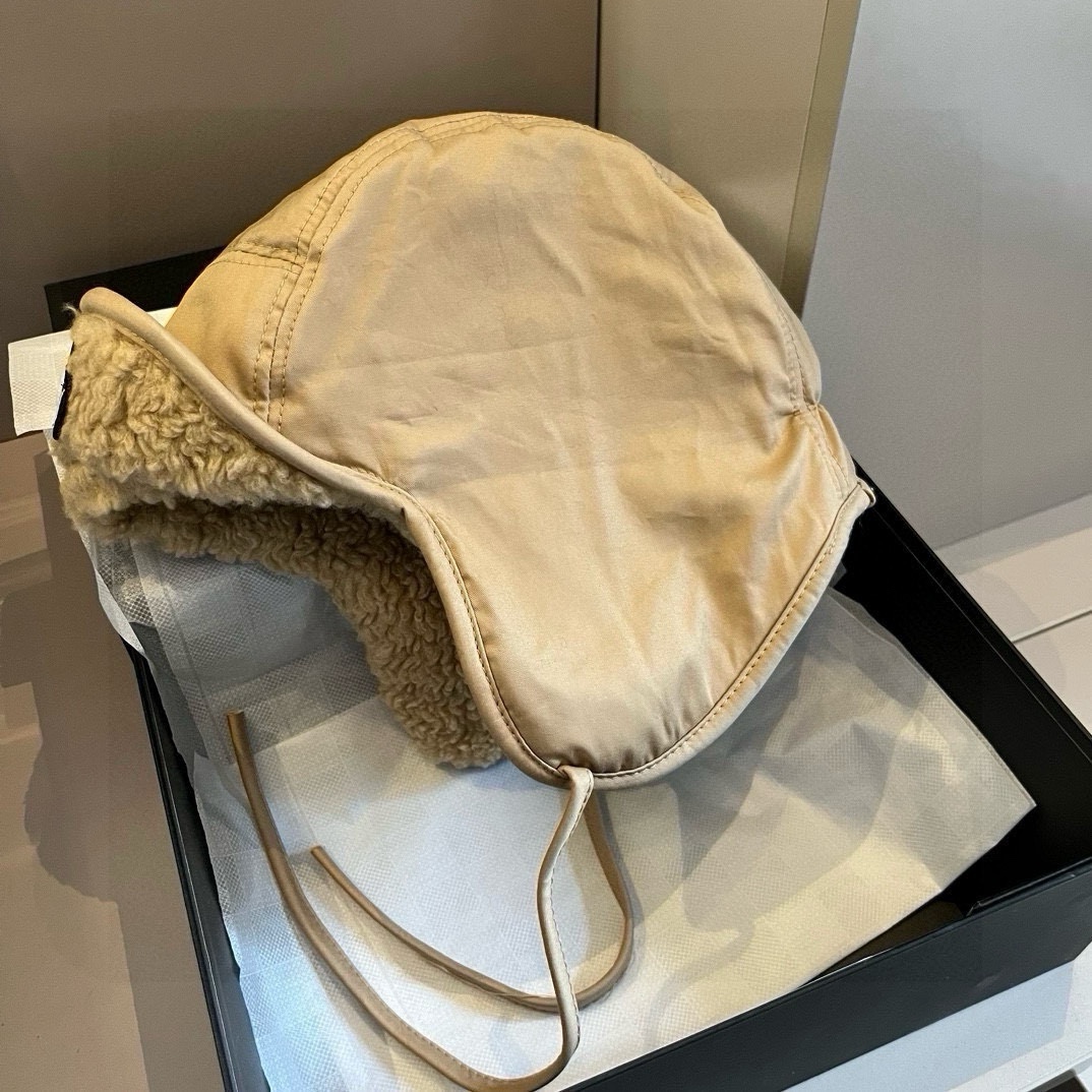 🆕

蒙口新款护耳帽，双面可用，