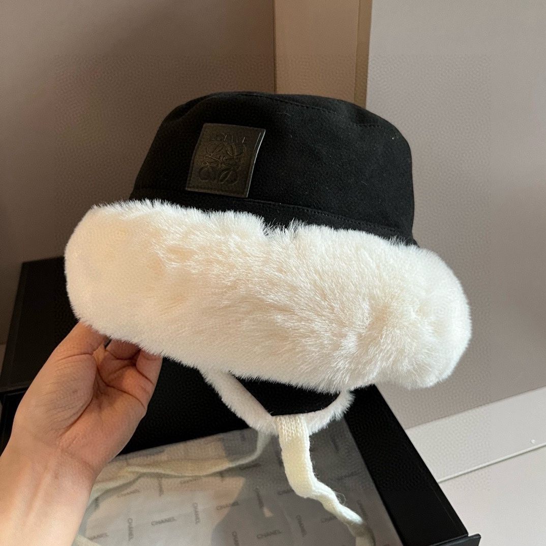 🆕

ＬＯＥＷＥ罗意威新款护耳帽，加绒内里，秋冬保暖必备