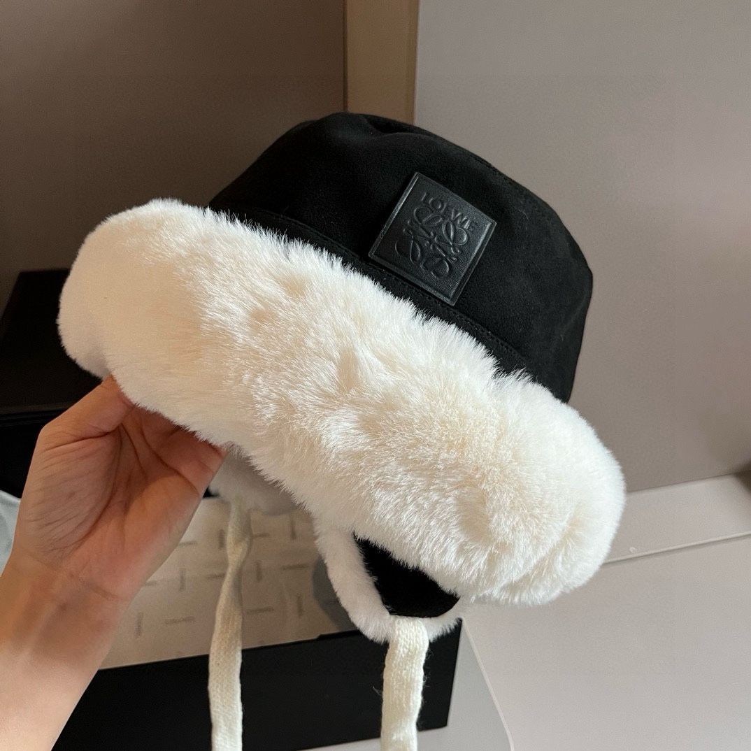 🆕

ＬＯＥＷＥ罗意威新款护耳帽，加绒内里，秋冬保暖必备