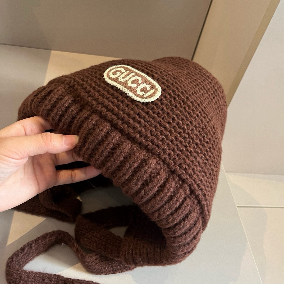 🆕

Gucci古奇新款针织冷帽 护耳帽
