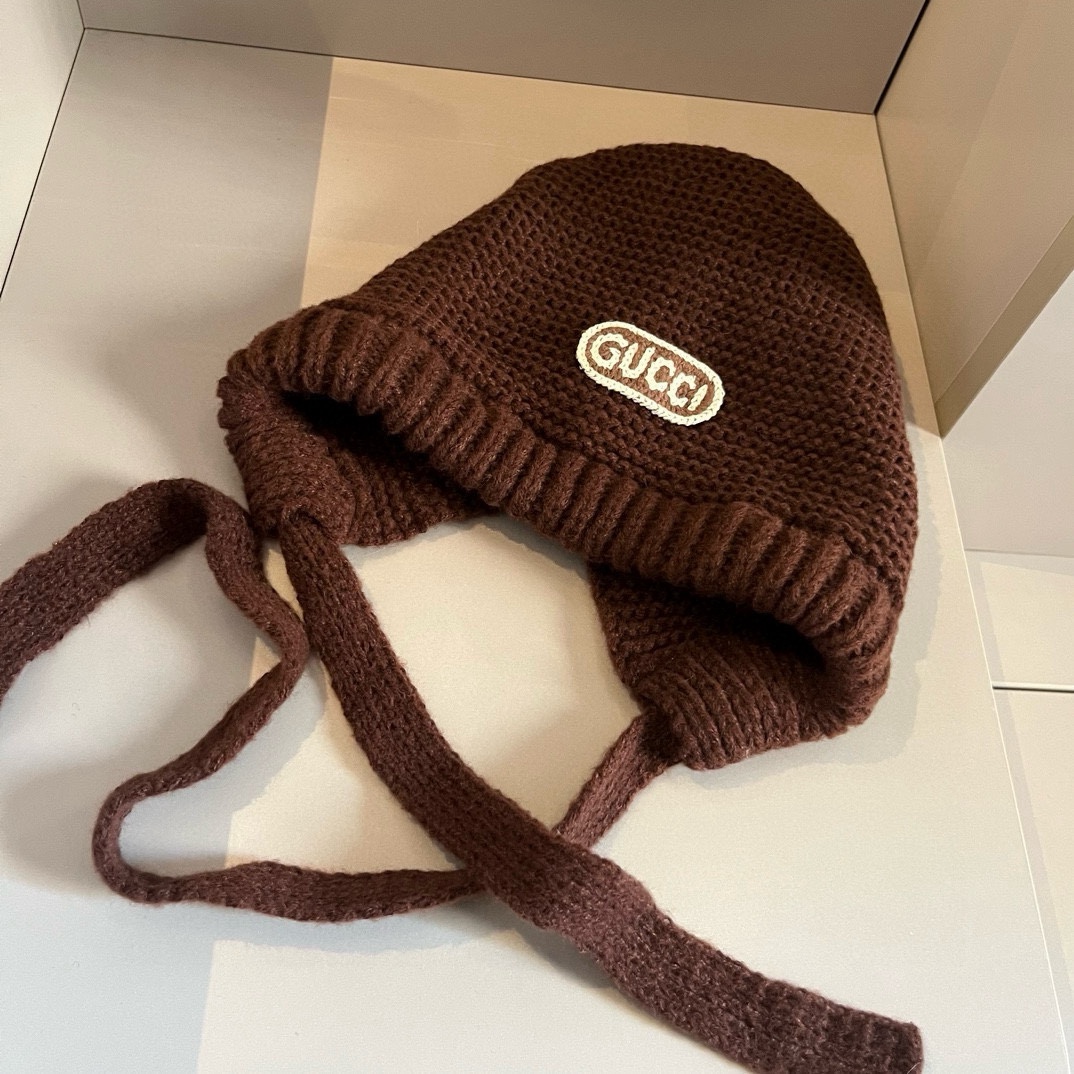 🆕

Gucci古奇新款针织冷帽 护耳帽