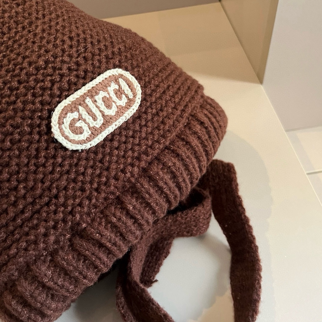 🆕

Gucci古奇新款针织冷帽 护耳帽