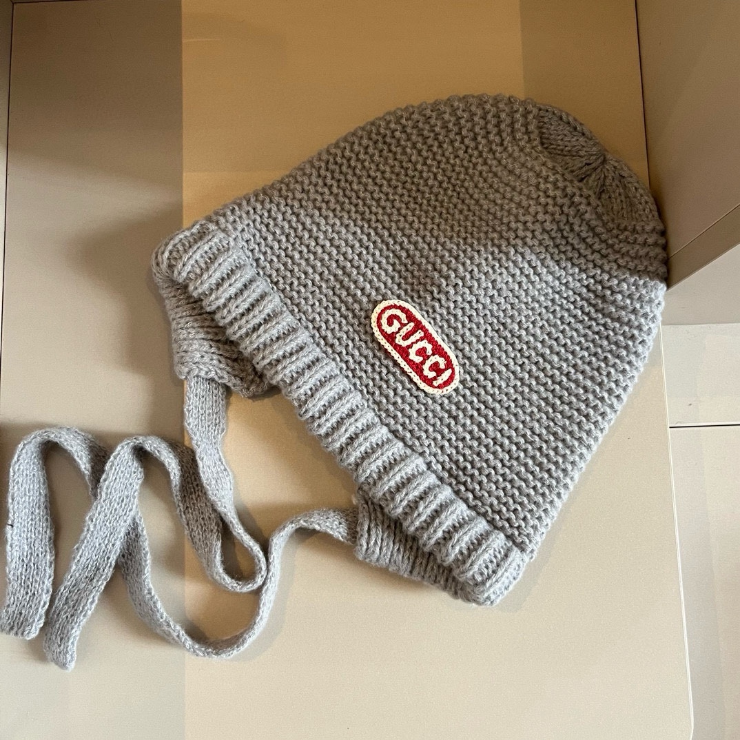 🆕

Gucci古奇新款针织冷帽 护耳帽