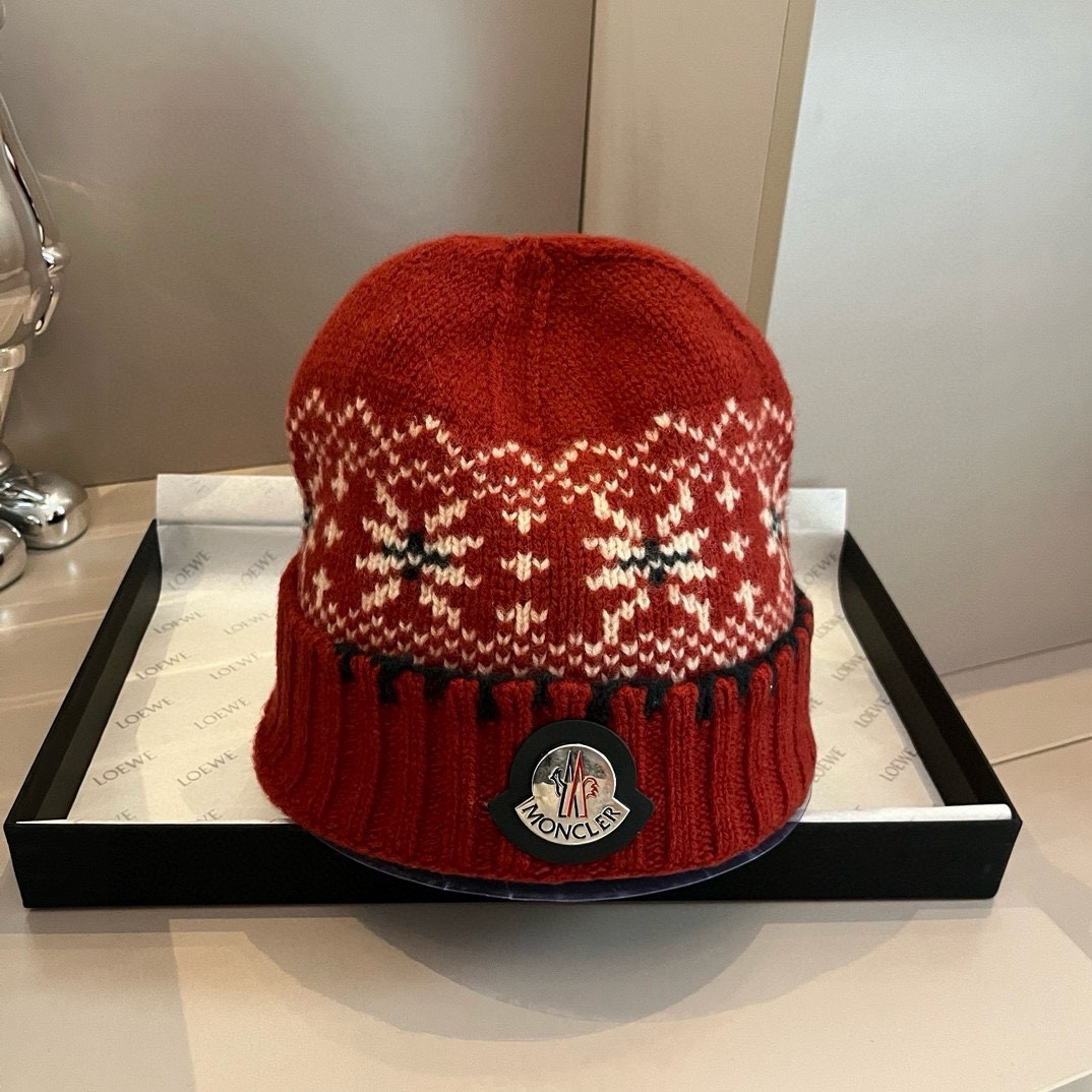 NO:360285,New knitted wool hats for men and women, 100% wool hats, straw hats, fishermen hats, baseball hats, hats, Moncler, espadrilles, hats蒙口秋冬新款针织羊毛帽,男女通用,百分百羊毛帽子草帽渔夫帽棒球帽,帽子,Moncler,espadrilles,hats,hat