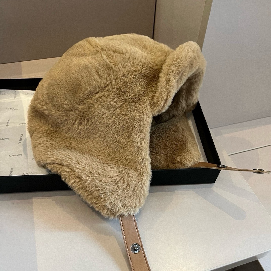 🆕

蒙口护耳雷锋帽，兔绒护耳帽