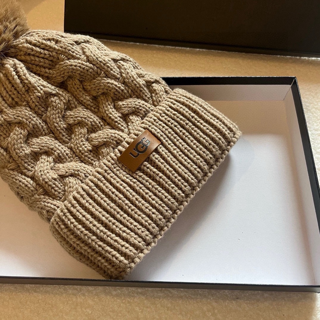 🆕
Ugg秋冬新款毛线帽，秋冬冷帽，加绒内里，跑量4色