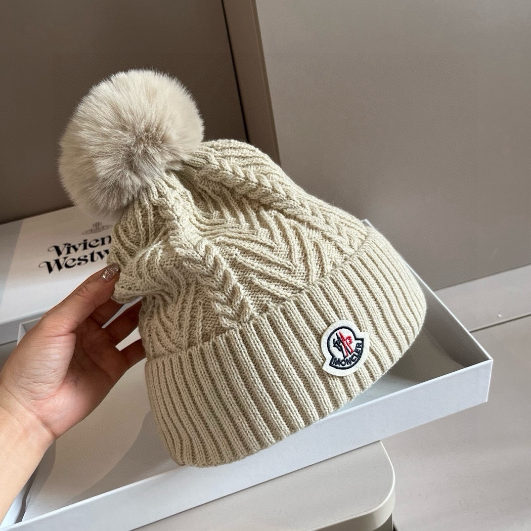 NO:360208,Banded wool hat, running volume style, fleece hat, straw hat, fisherman hat, baseball hat, hat, Moncler, espadrilles, hats蒙口毛线帽,跑量款 加绒帽子草帽渔夫帽棒球帽,帽子,Moncler,espadrilles,hats,hat