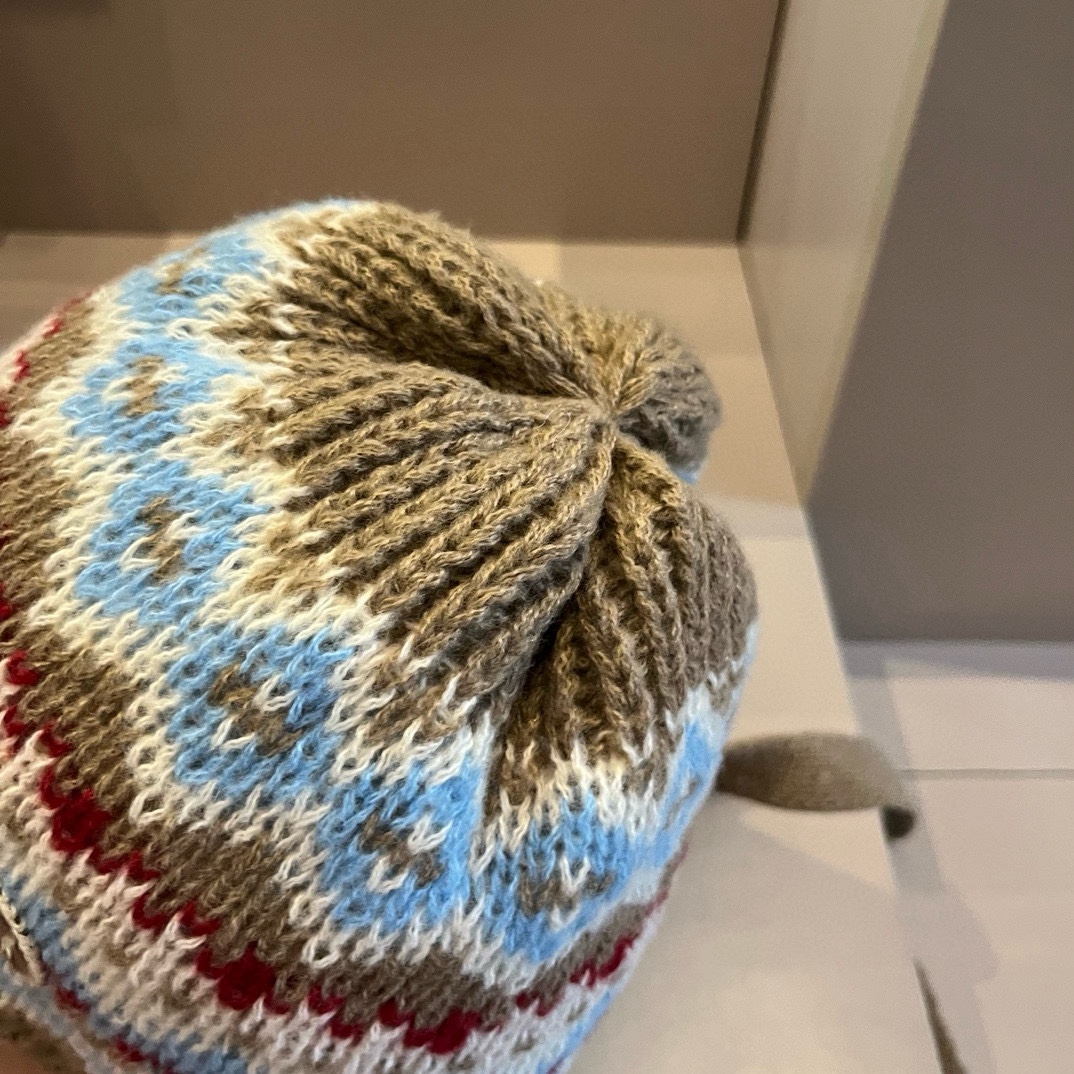 🆕

Gucci古奇新款针织冷帽 护耳帽