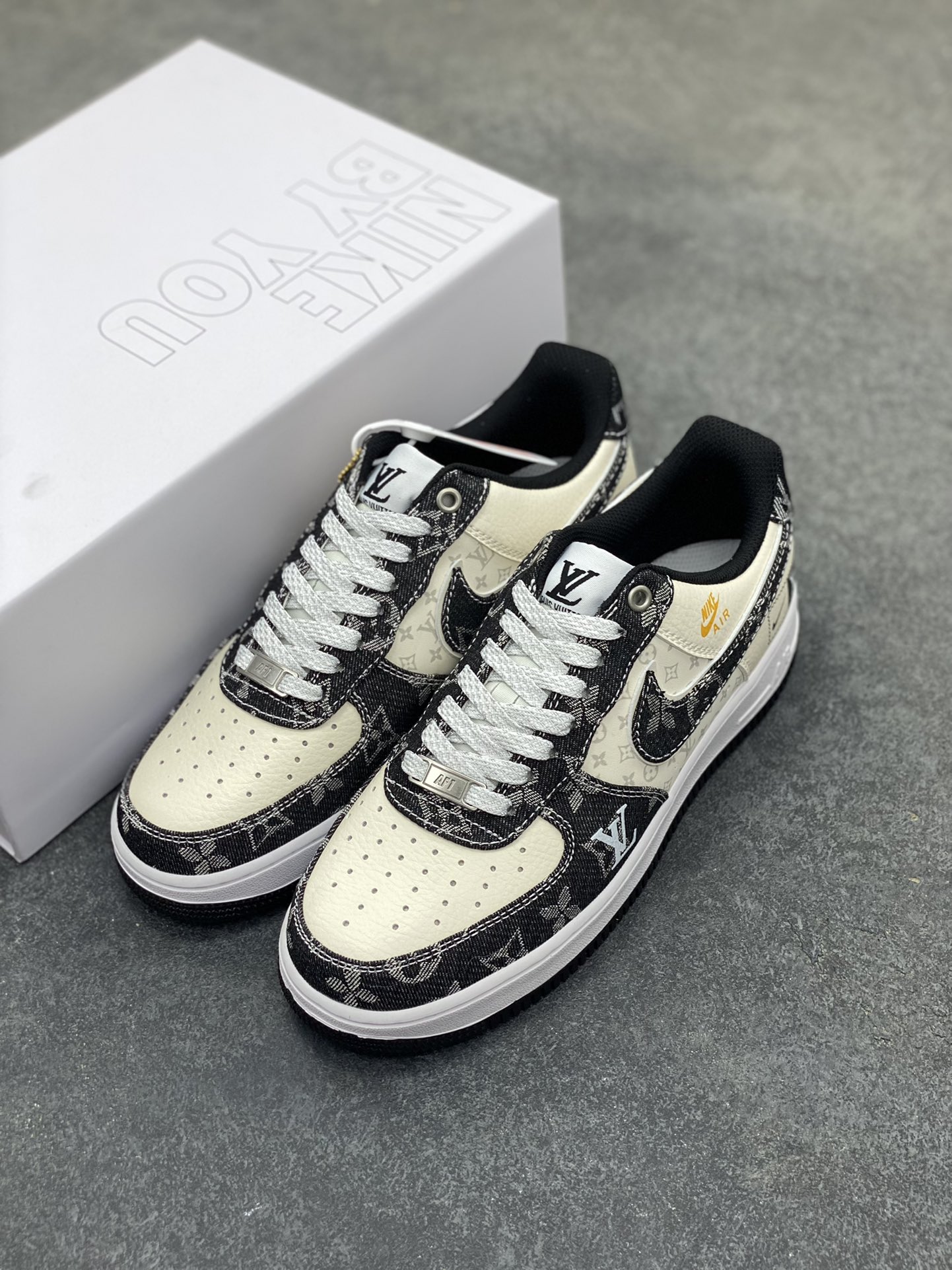 图片[8]-NK Air Force 1‘07 Low 定制款抽屉盒 空军一号低帮休闲板鞋 定制皮料 原楦原纸板 纯正版型 高清洁度 内置全掌气垫 货号：CW2288-111 尺码：36 36.5 37.5 38 38.5 39 40 40.5 41 42 42.5 43 44 44.5 45-选品中心