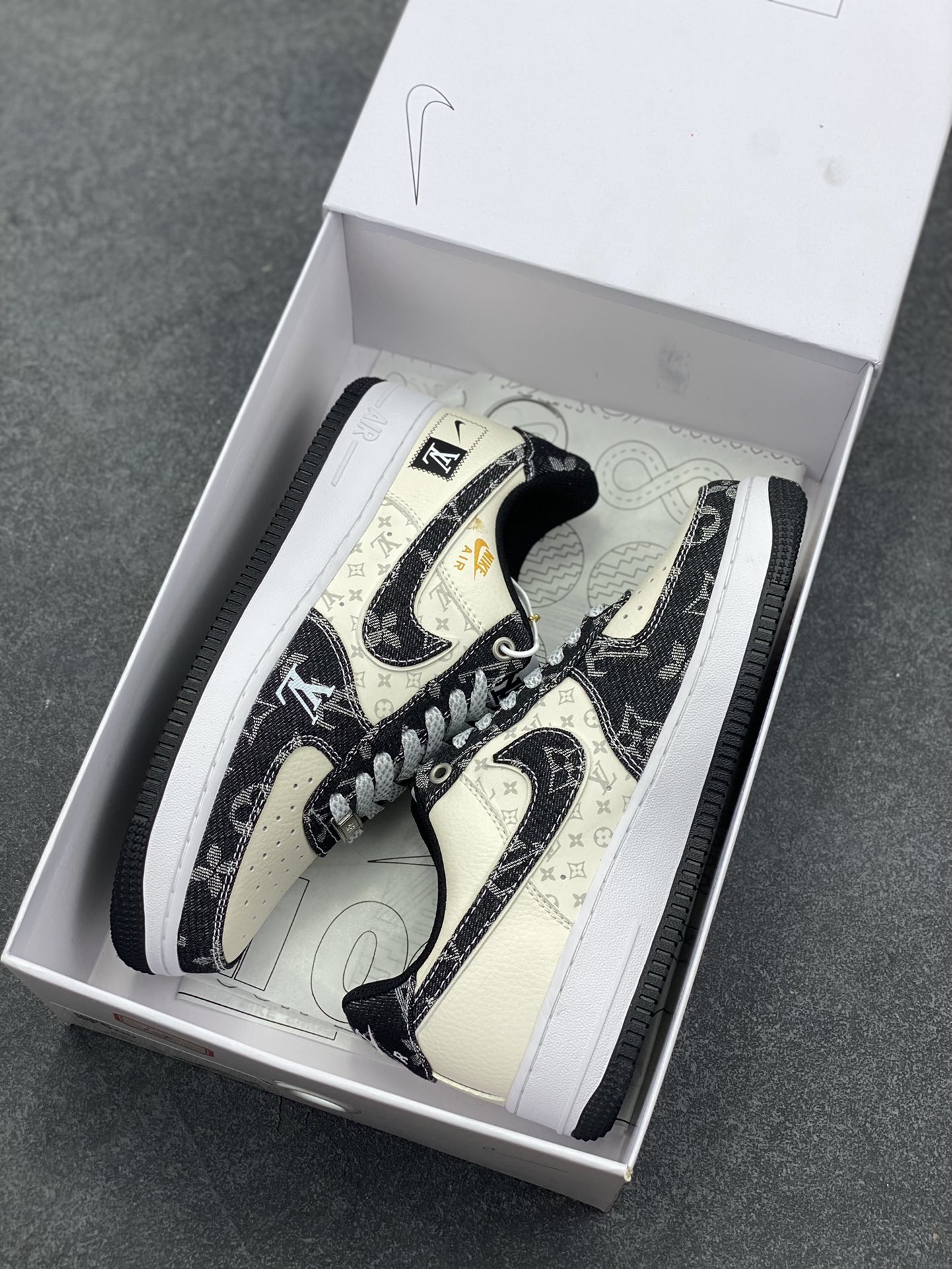 图片[9]-NK Air Force 1‘07 Low 定制款抽屉盒 空军一号低帮休闲板鞋 定制皮料 原楦原纸板 纯正版型 高清洁度 内置全掌气垫 货号：CW2288-111 尺码：36 36.5 37.5 38 38.5 39 40 40.5 41 42 42.5 43 44 44.5 45-选品中心