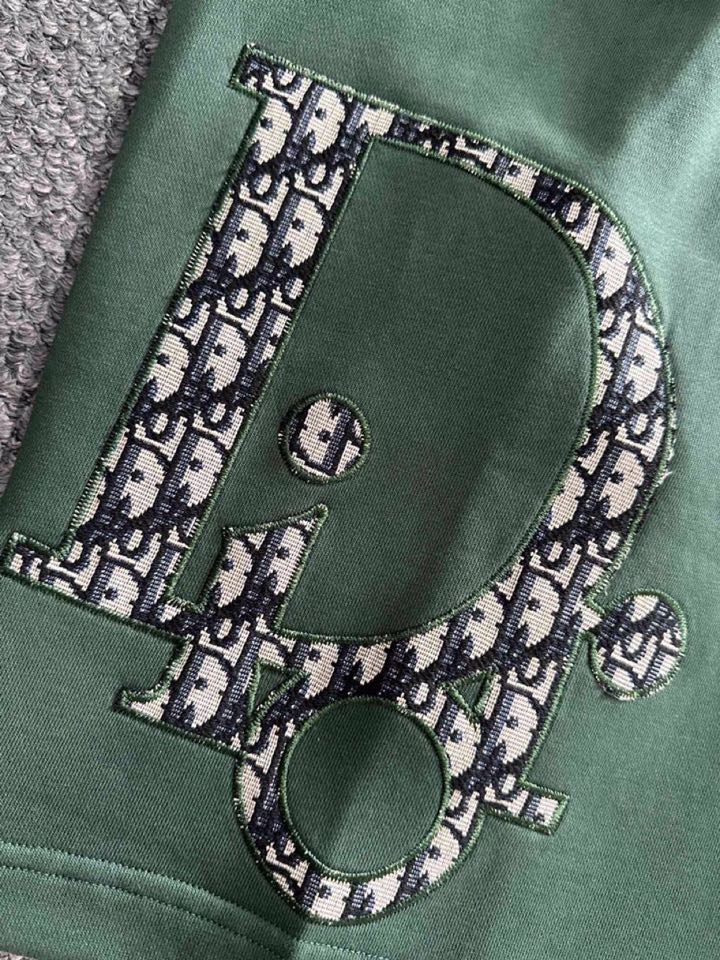 Dior Dio2025s Classic Embroidery Shorts: Cotton Fabric, 3D Embroidery, Comfy Fit, XS-L Sizes in Black, White, Green - 图片 6