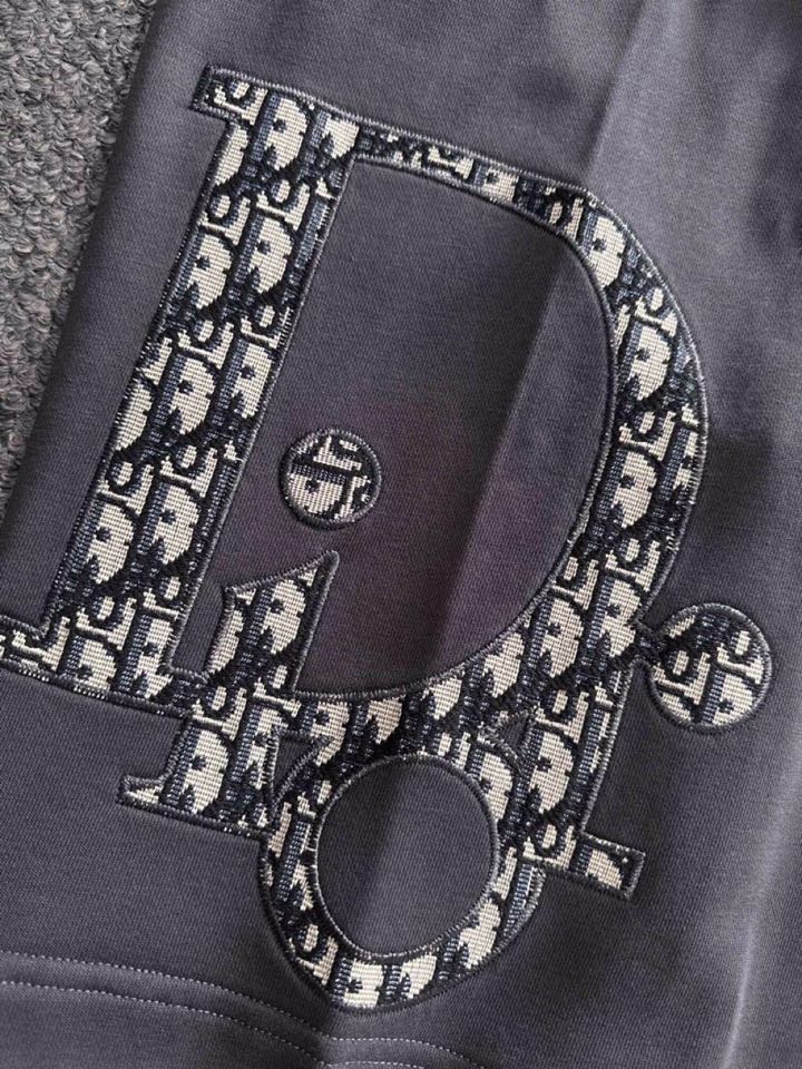 Title: Dior Dio2025s Classic Embroidery Shorts Summary Summary: Dior Dio2025s shorts with 3D embroidery on cotton fabric, available in XS-L sizes in black - 图片 7