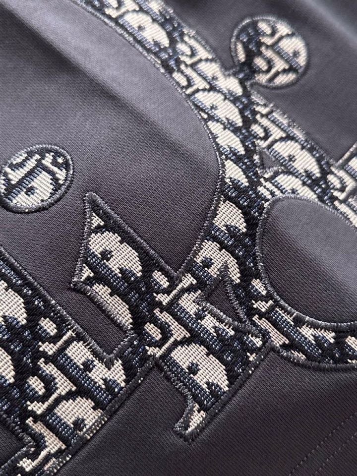 Title: Dior Dio2025s Classic Embroidery Shorts Summary Summary: Dior Dio2025s shorts with 3D embroidery on cotton fabric, available in XS-L sizes in black - 图片 8