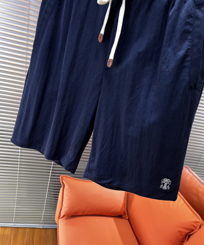New Fashion Silk Shorts by Brunello Cucinelli: Light, Soft, and Affordable Clothing - 图片 6
