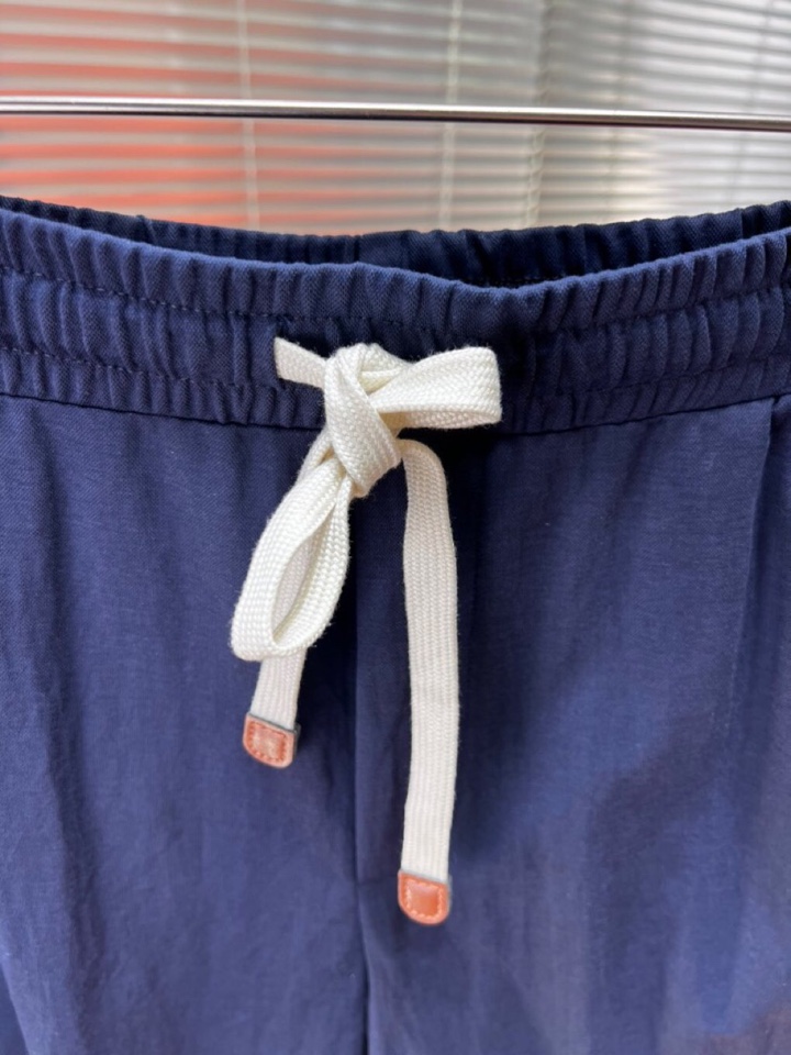 New Fashion Silk Shorts by Brunello Cucinelli: Light, Soft, and Affordable Clothing - 图片 4