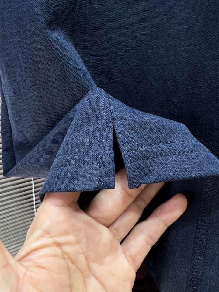 “Light and Affordable Silk Suit by Brunello Cucinelli: Soft, Smooth, and Stylish” - 图片 8