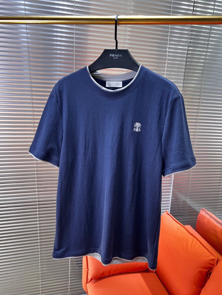 “Brumello Cucinelli BC: New Fashion with Light, Fluffy Silk Fabric in Blue and White” - 图片 2