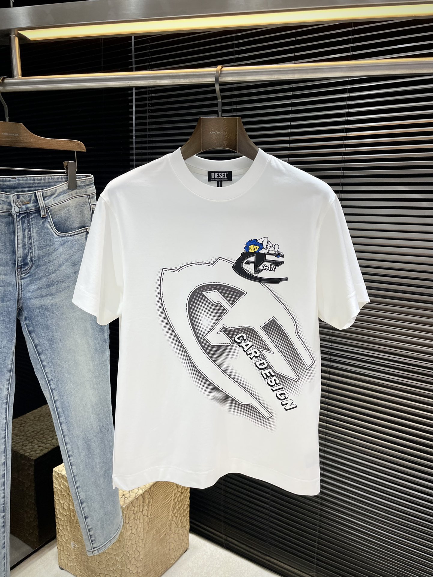 NO:508201,P DIESEL series VIP high-end customization, new short-sleeved spring and summer style, versatile style, anyone can easily control the fabric, fully customized, high-quality double-strand Solona fabric, the fabric feels soft, the upper body is comfortable and soft, the simple style is very classy, ​​simple and unique, the style is very exquisite, the style is very exquisite, showing the aura, and it will highlight the exquisiteness of business men!  Size M-3XL, T-shirt,alexander wang19860909P  DIESEL（迪赛）系列 VIP高级定制 春夏季新款短袖 百搭款式 任何人都可以轻松驾驭 面料全订制 高定一等品双股索罗娜面料 面料手感柔软,上身舒适柔软 简约的款式非常显档次,简约个性时尚,版型剪裁非常精致,显气场,又会凸显商务男士的精致！尺码 M-3XL,,T-shirt,alexander wang,Men's clothing