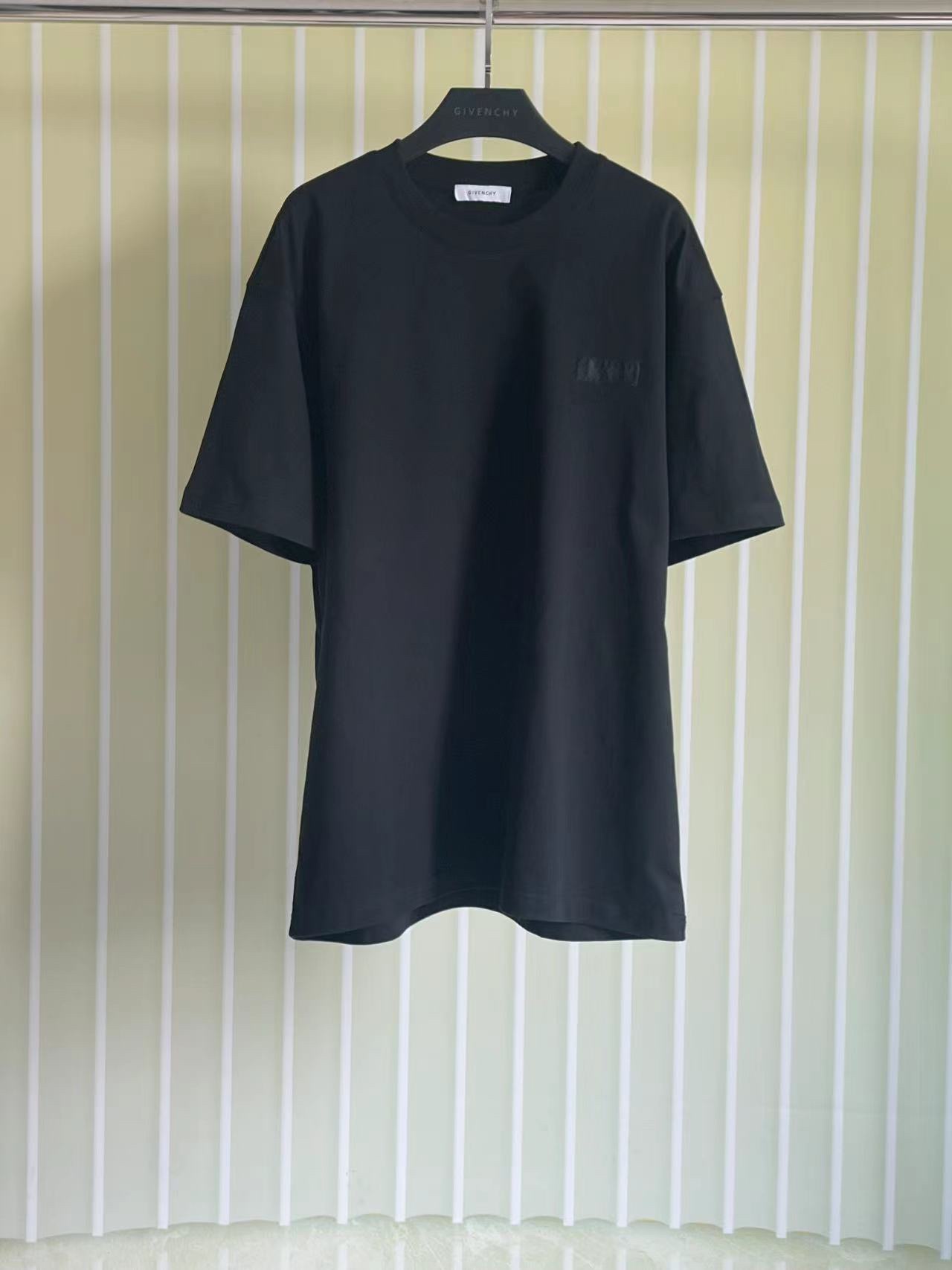 NO:505596,GVC 25/SS small brand embroidered logo T-shirt 200g heavy cotton double strand material Top version, tees, t-shirt, alexander wang19860909GVC 25/SS 小牌刺绣logo T恤 200克重全棉双股料 顶级版本,,tees，t-shirt,alexander wang,Men's clothing